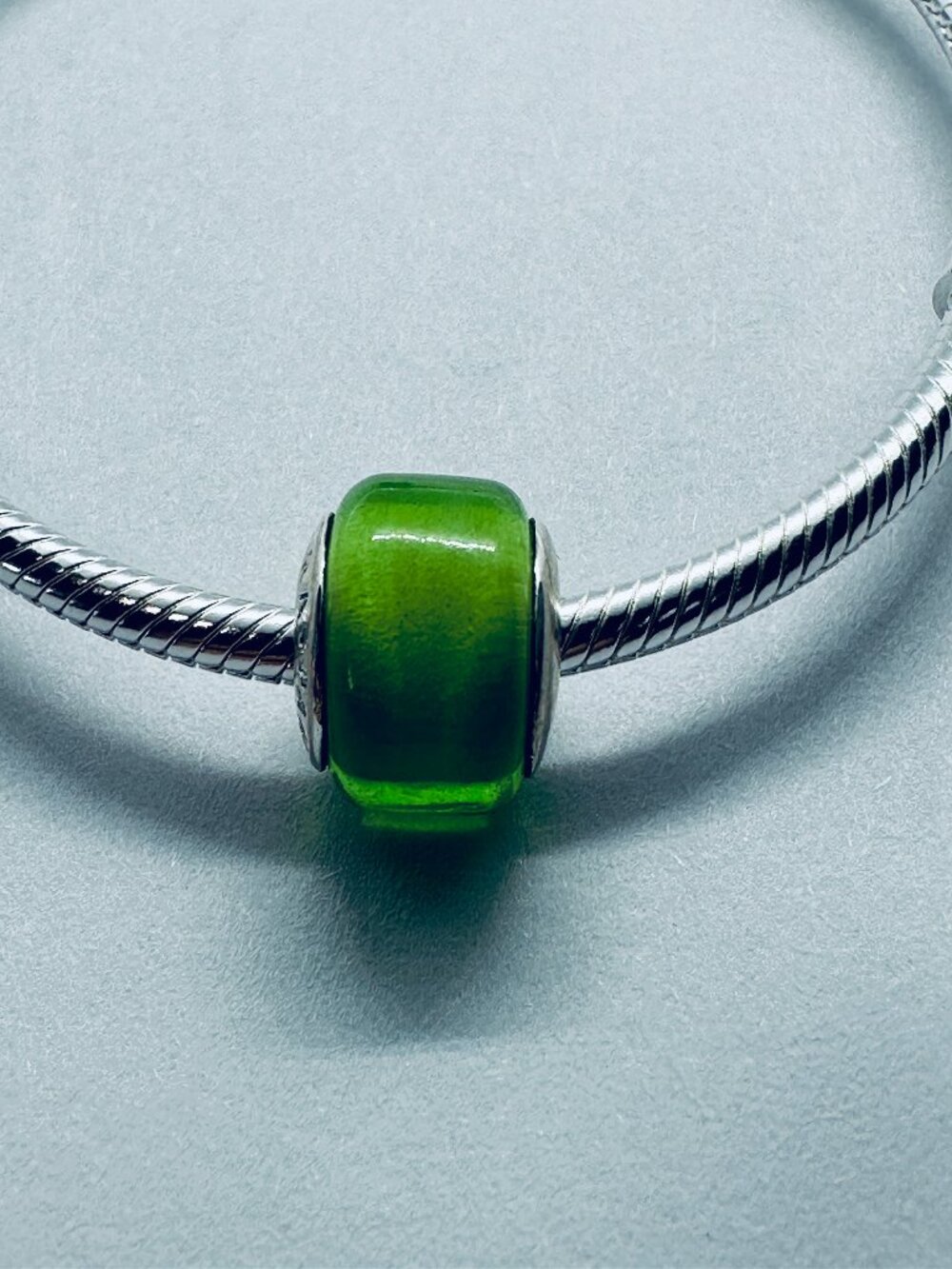 Authentic Pandora GREEN Murano Glass Charm 793118C00